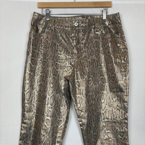 Chico's Platinum Denim Size: 2 (12/Large) Gold Metallic Snake Skin Fitted Jeans - Picture 3 of 7
